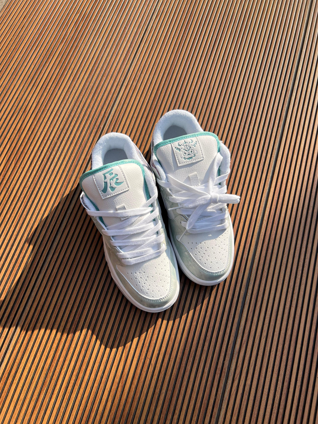 NIKESB DUNK DRAGON