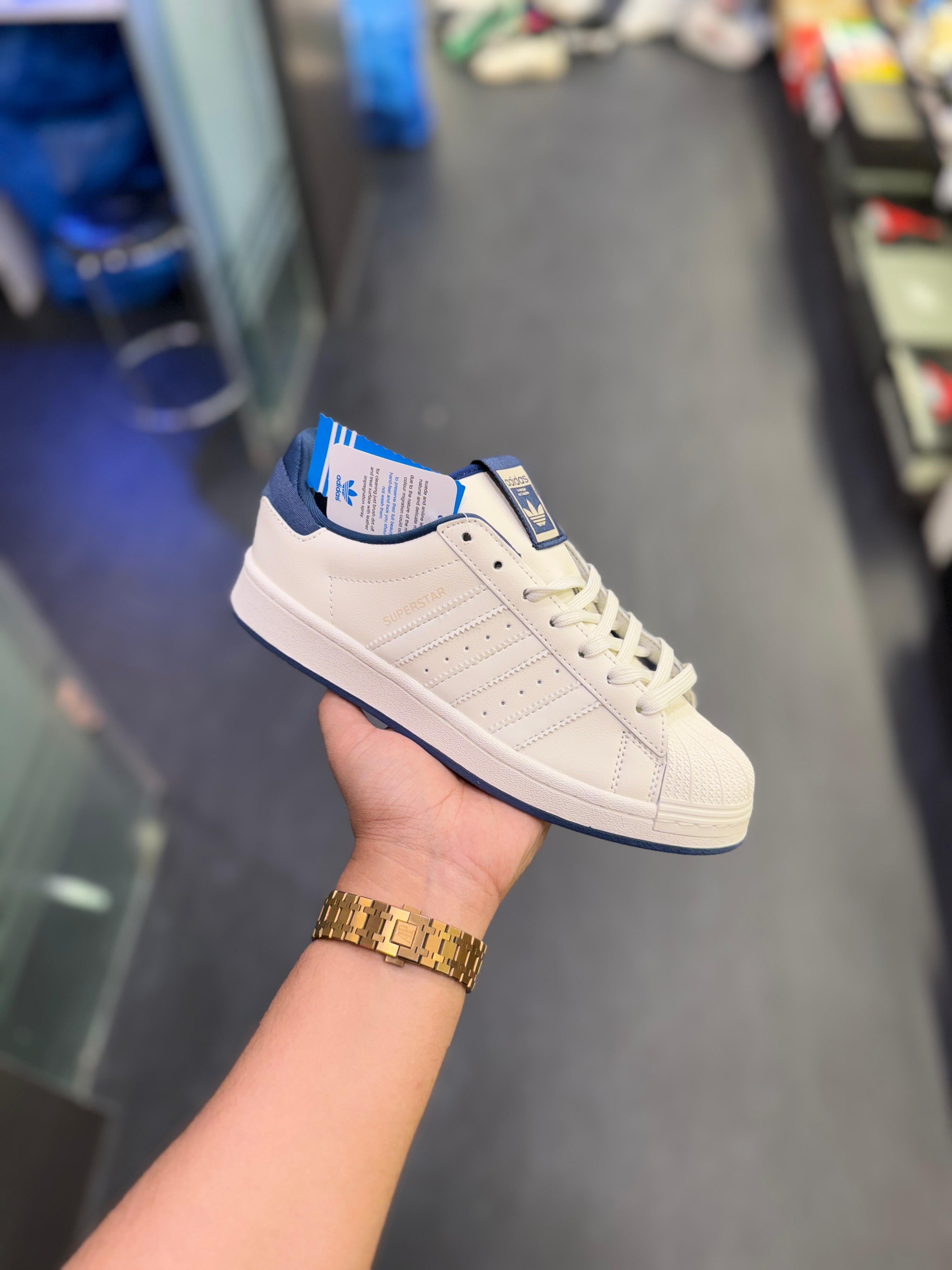 ADIDAS SUPERSTAR PARLEY