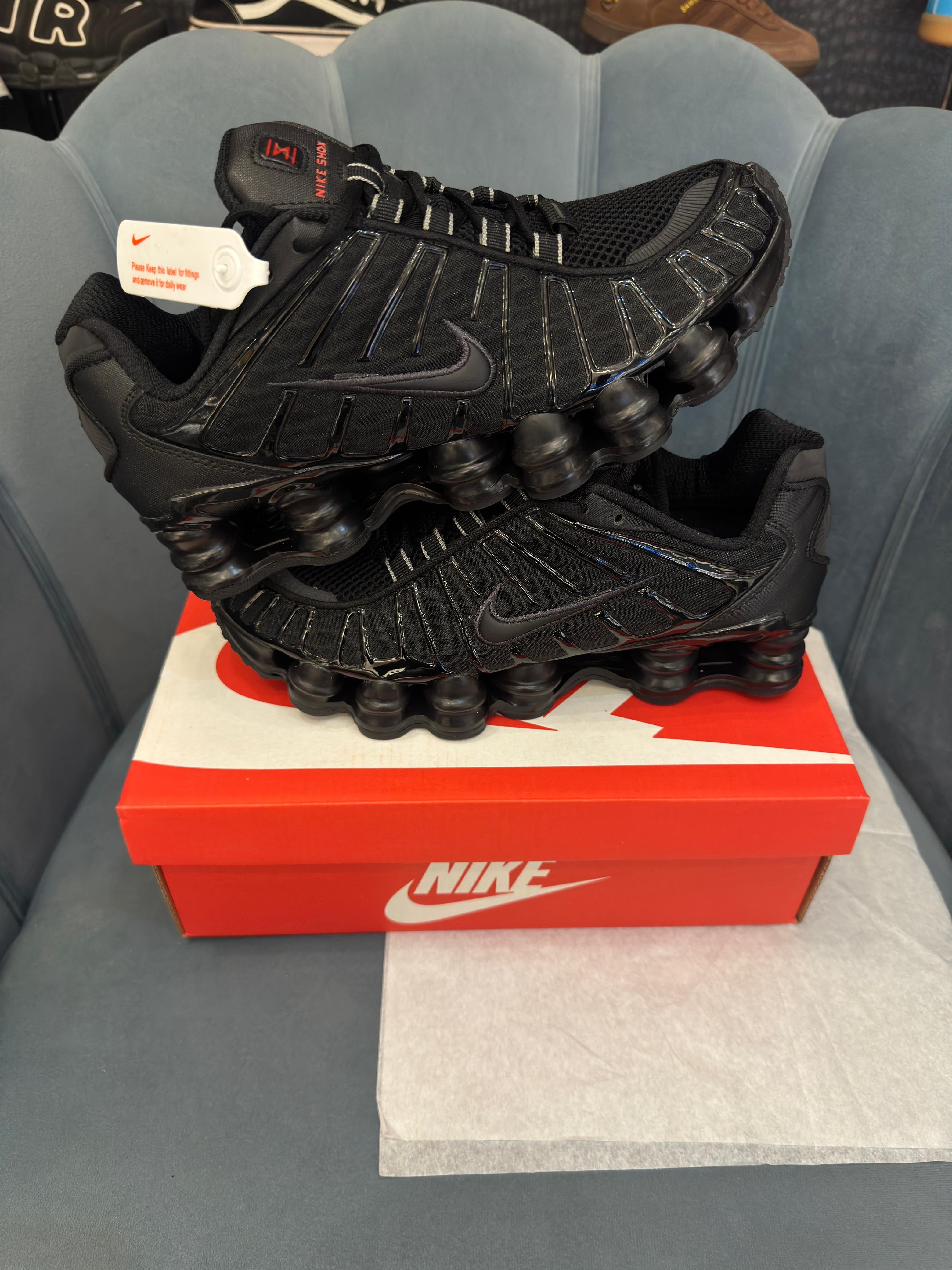 NIKE SHOX TL ALL BLACK